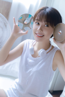 水王子快被世王撞烂了